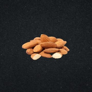 Madina Daoudi - 
Amandes 300GR