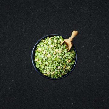 Madina Daoudi - 
Pois cassée vert Chatar  